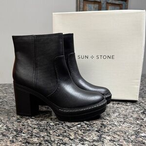 Sun + Stone Women's Kinsley platform Black Heeled Boots NWT 10